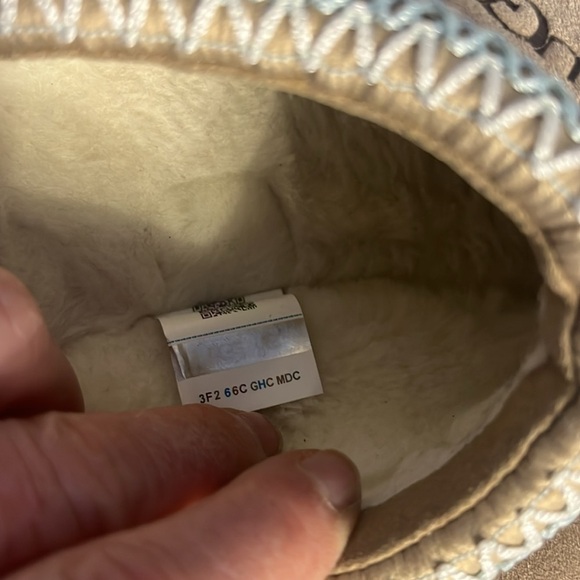 Ugg Tazz Platform Slippers Size 10 NEW - Picture 14 of 16